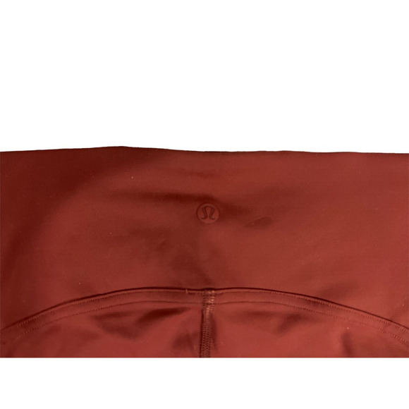 Lululemon Burgundy Capri Leggings Size 18‎ - Picture 3 of 5